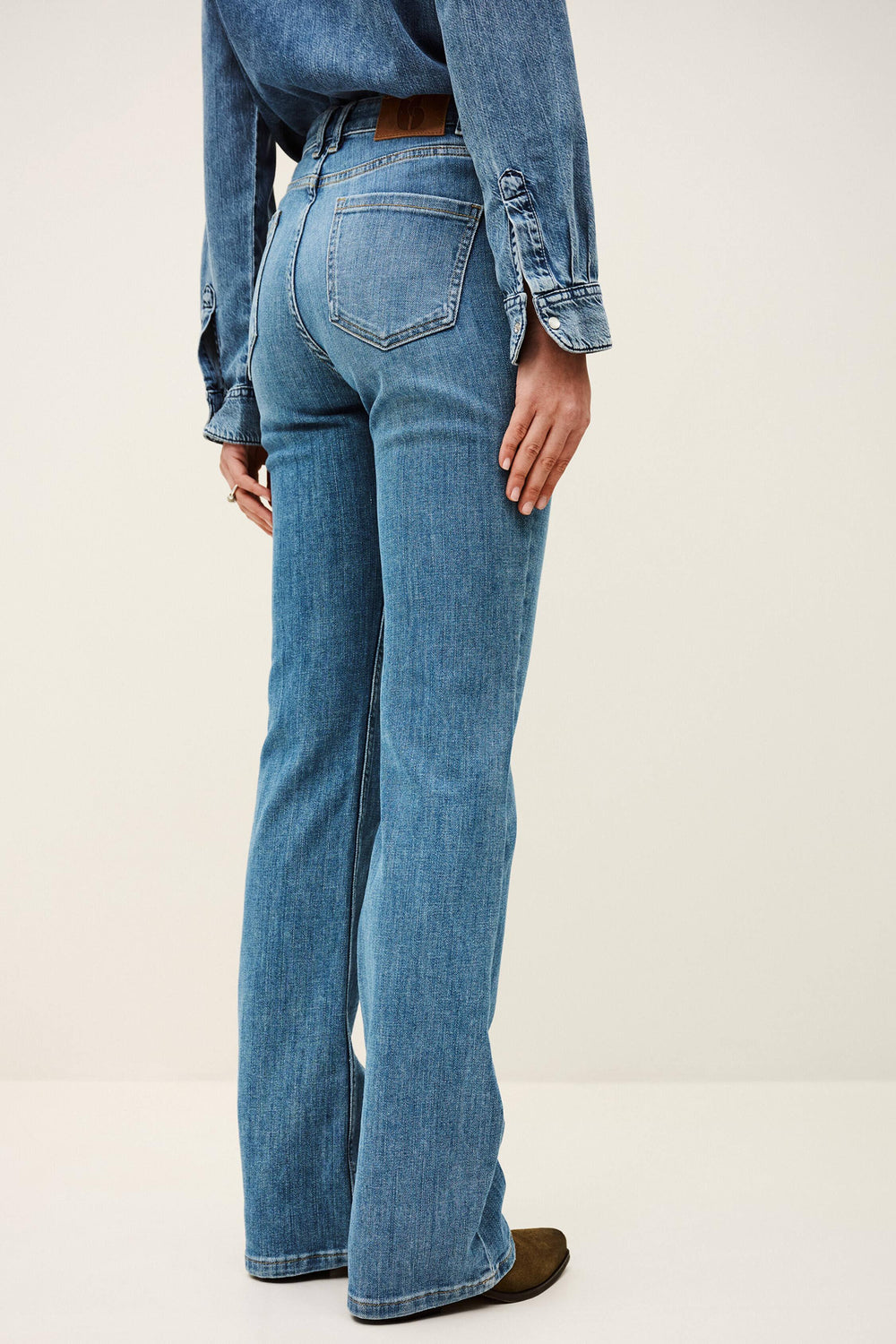 Medium-Rise Jeans Ross Blue | ba&sh Clothing